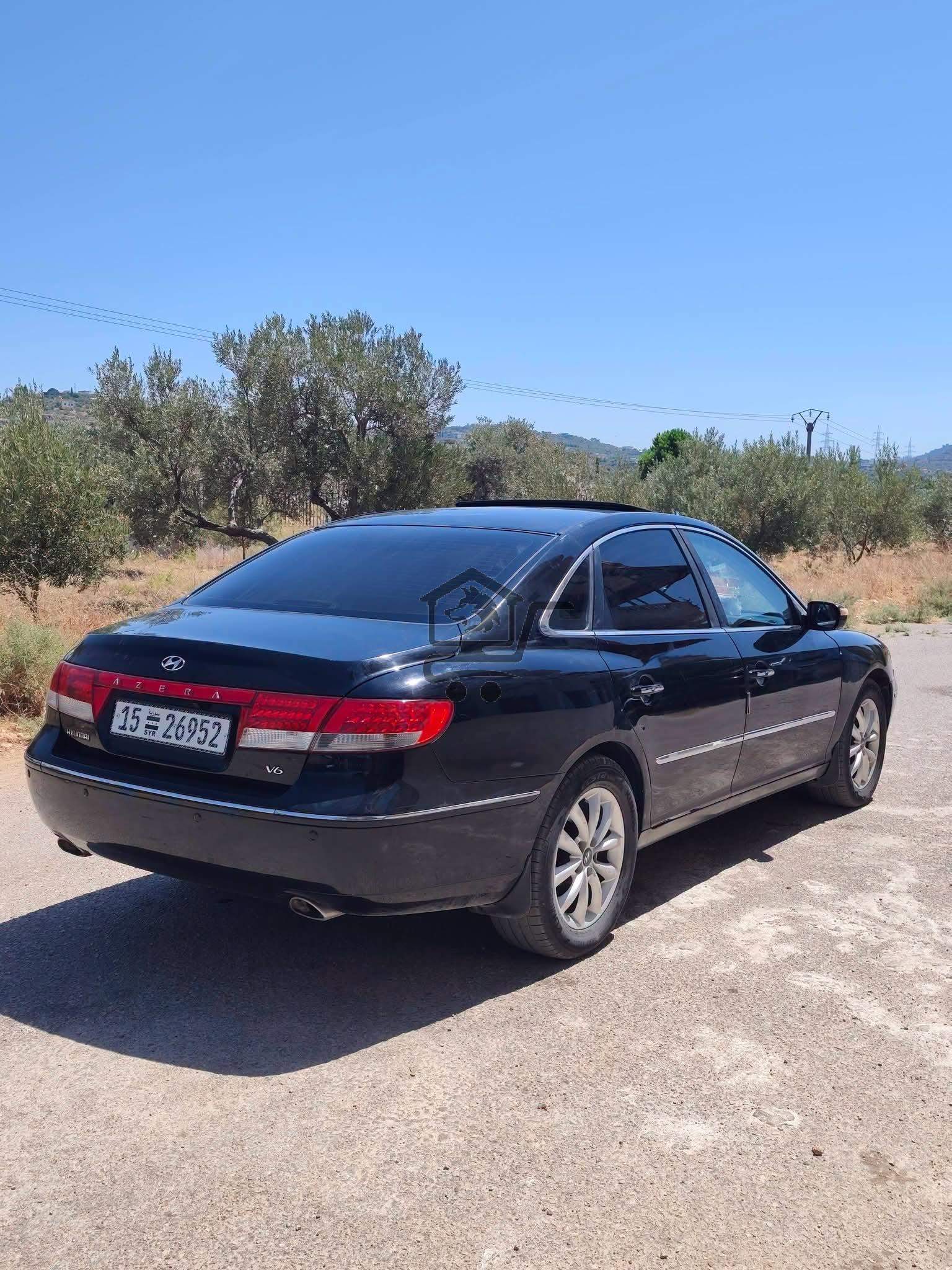 HYUNDAI AZERA - الصورة 5