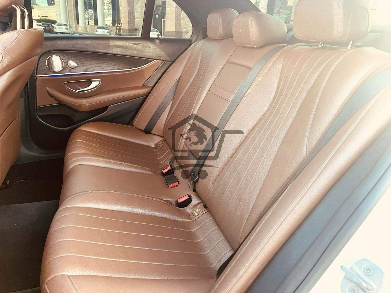 مرسيدس E300 - الصورة 5