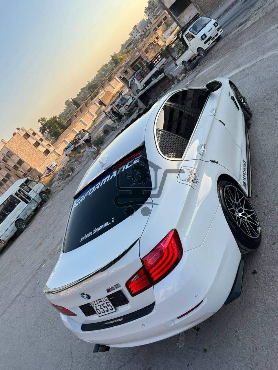 BMW F10 2014 - الصورة 8