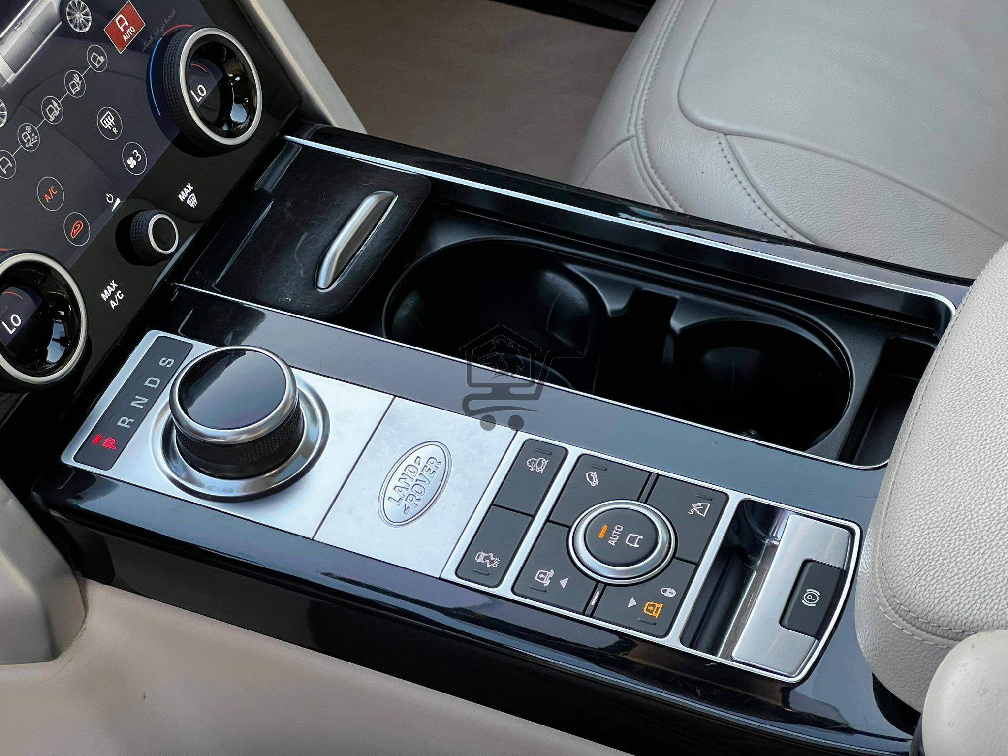 Range Rover Vouge - الصورة 9