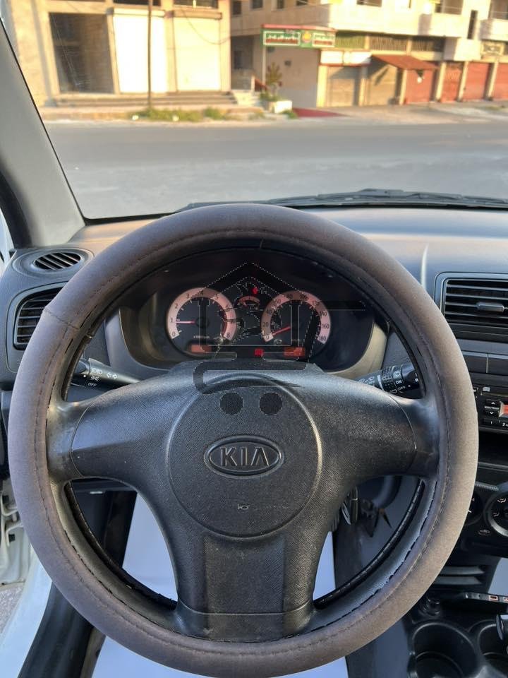 KIA PICANTO 2010 - الصورة 8