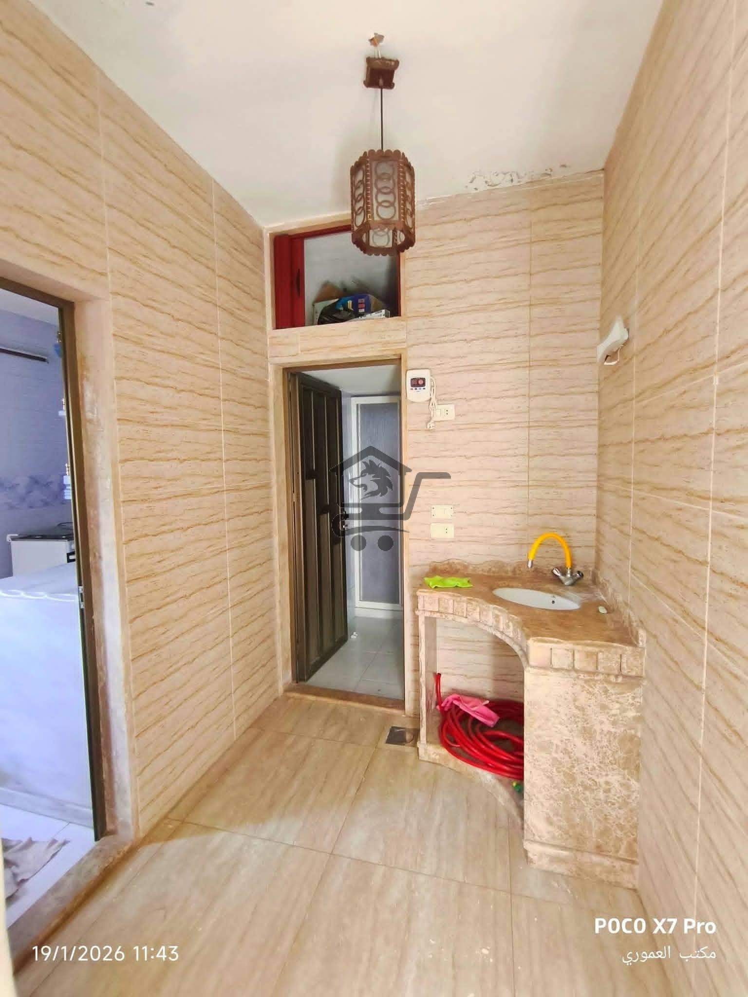 شقة بإكساء ممتاز _ حمص - الصورة 3