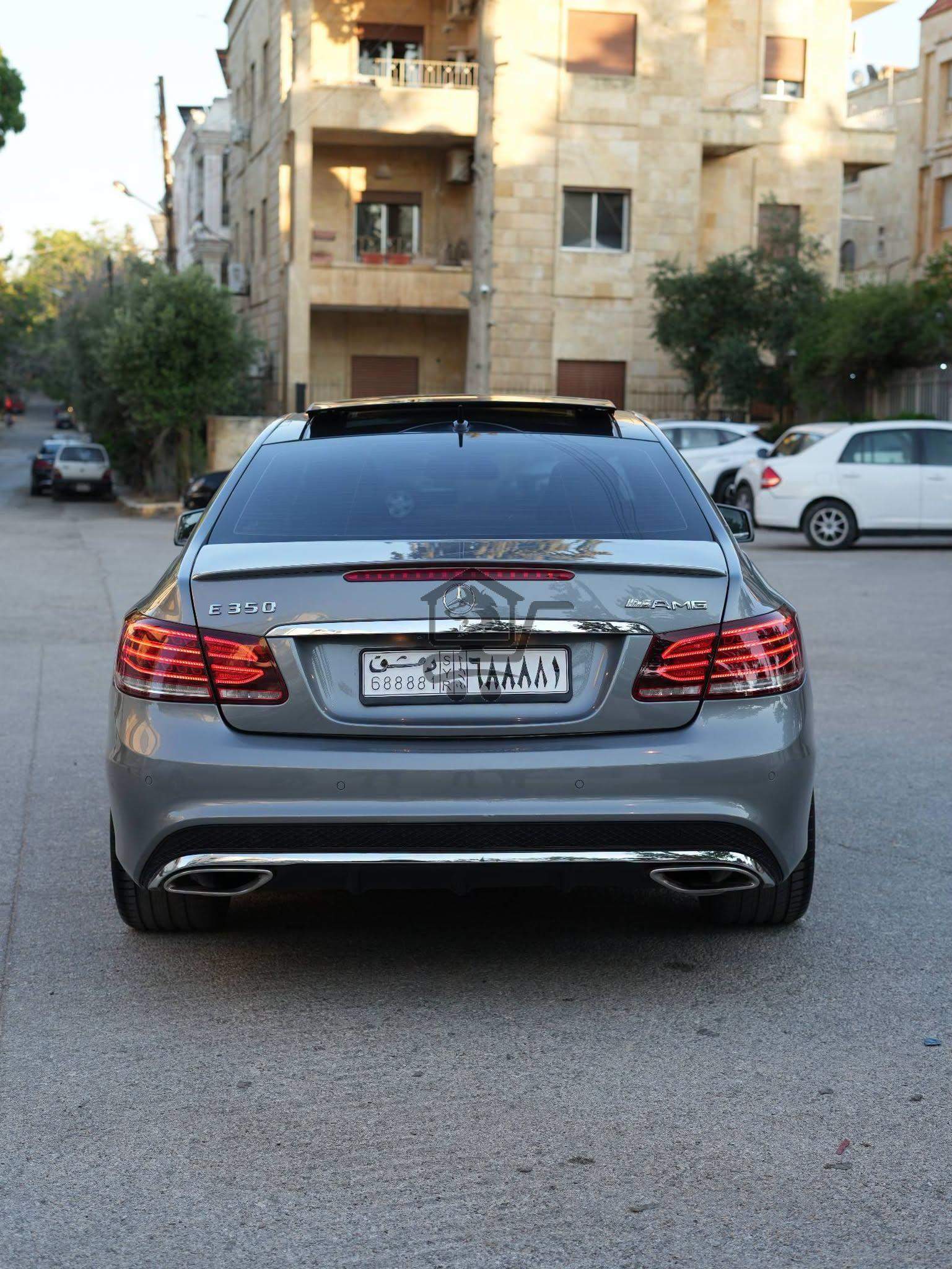 Mercedes Benz E350 Coupe - الصورة 5