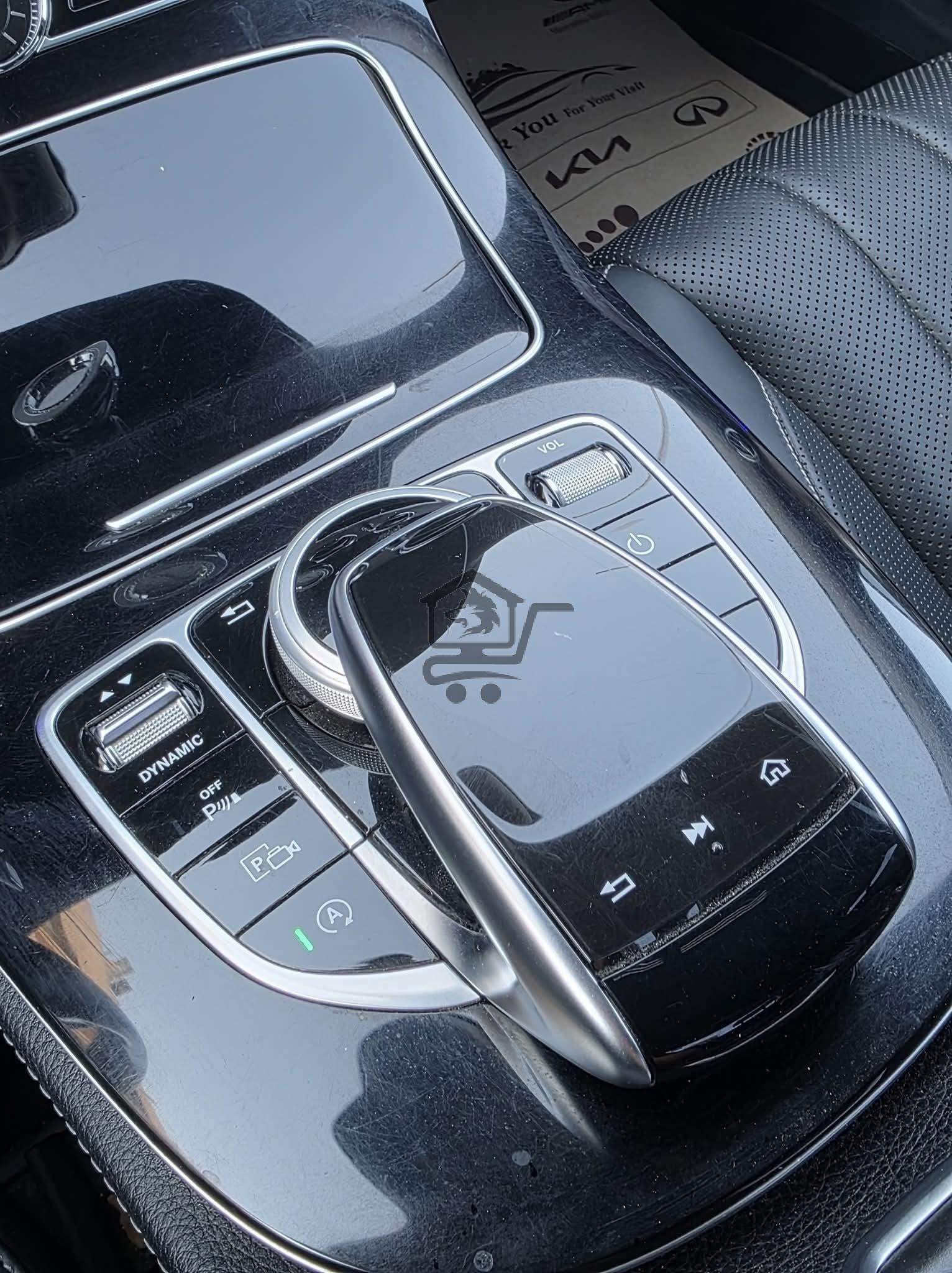 Mercedes Benz E300 - الصورة 5