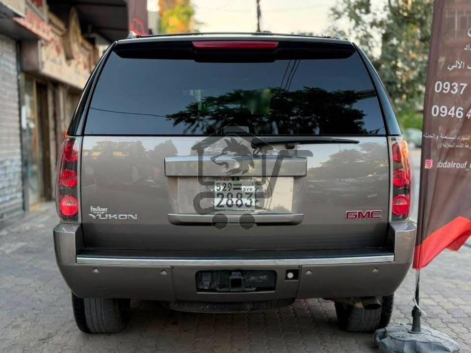 GMC Yukon Denali 2014 - الصورة 4