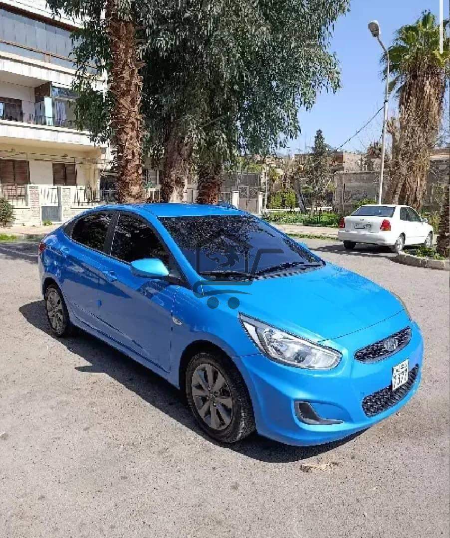 للايجار هيونداي اكسنت - الصورة 2