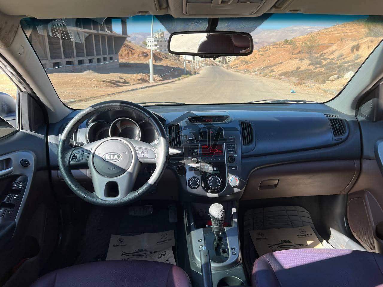 Kia Forte 2010 - الصورة 8