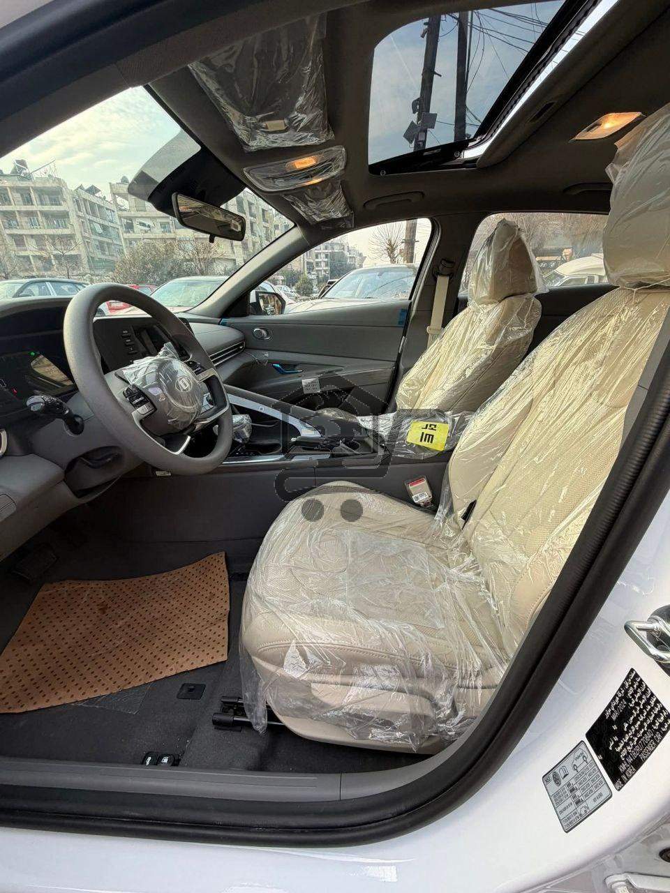 HYUNDAI ELANTRA 2024 - الصورة 7