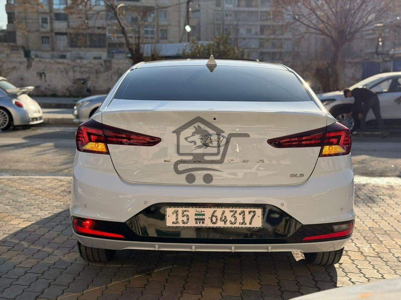Hyundai Elantra GLS 2020 - الصورة 6