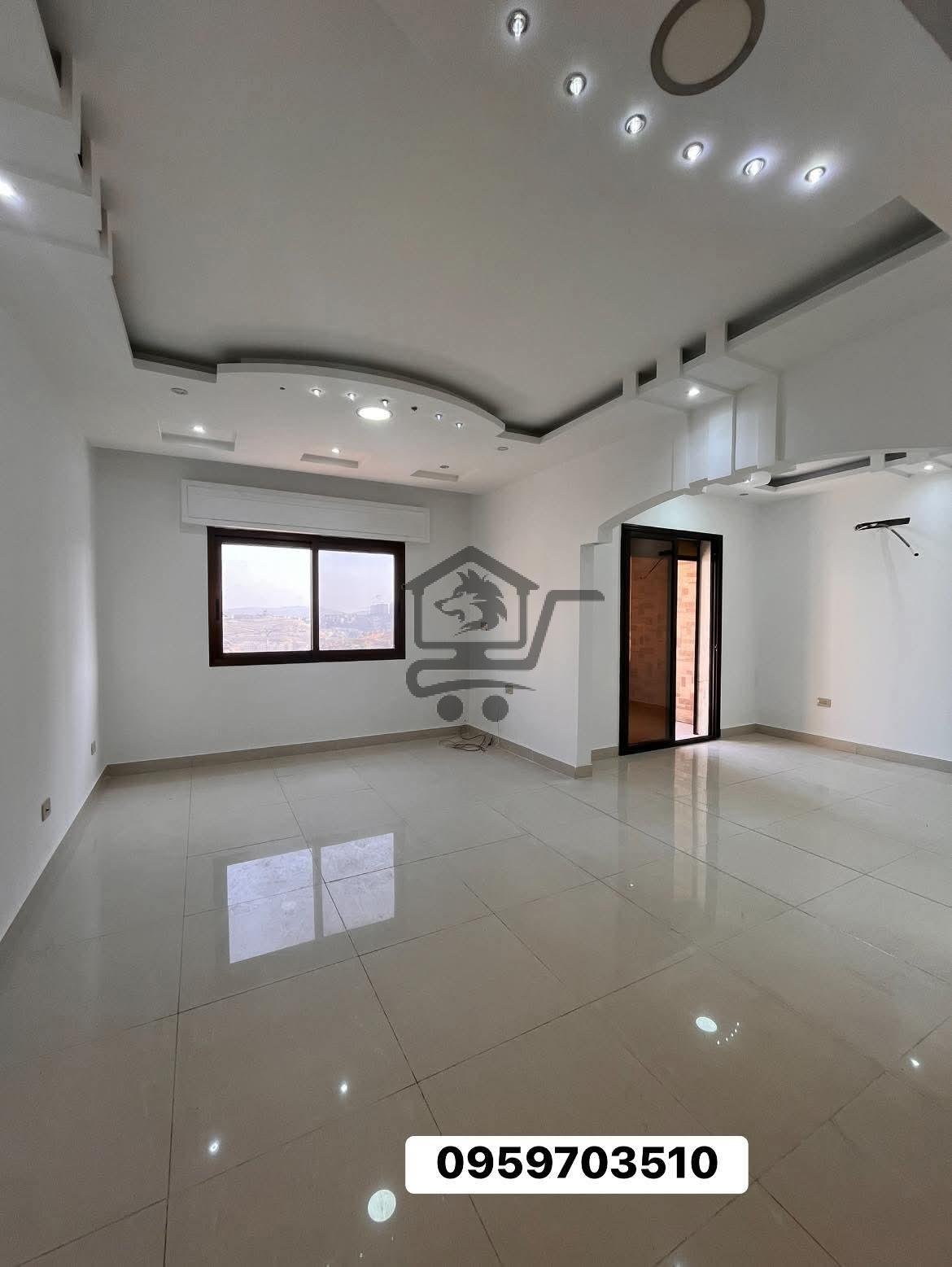 شقة بموقع مميز - الصورة 2