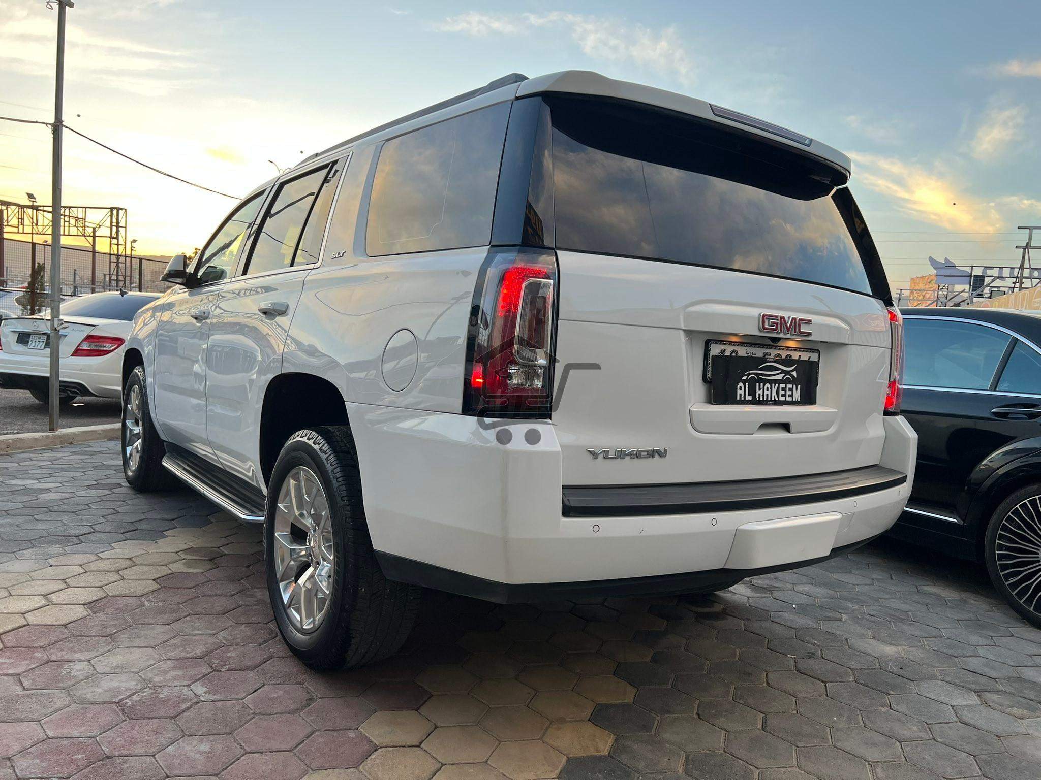 GMC Yukon 2016 - الصورة 2