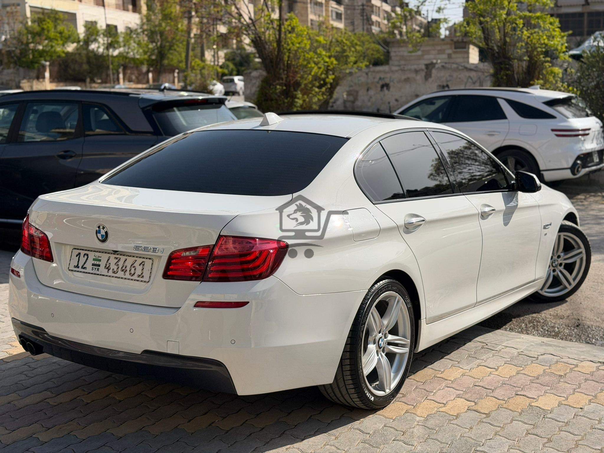 BMW 528i 2014 - الصورة 2