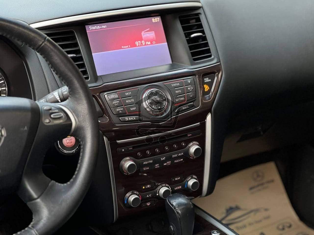 Nissan Pathfinder Platinum - الصورة 9