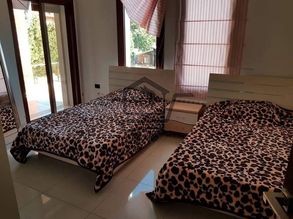 قصر للبيع بتصميم عصري فاخر - الصورة 2