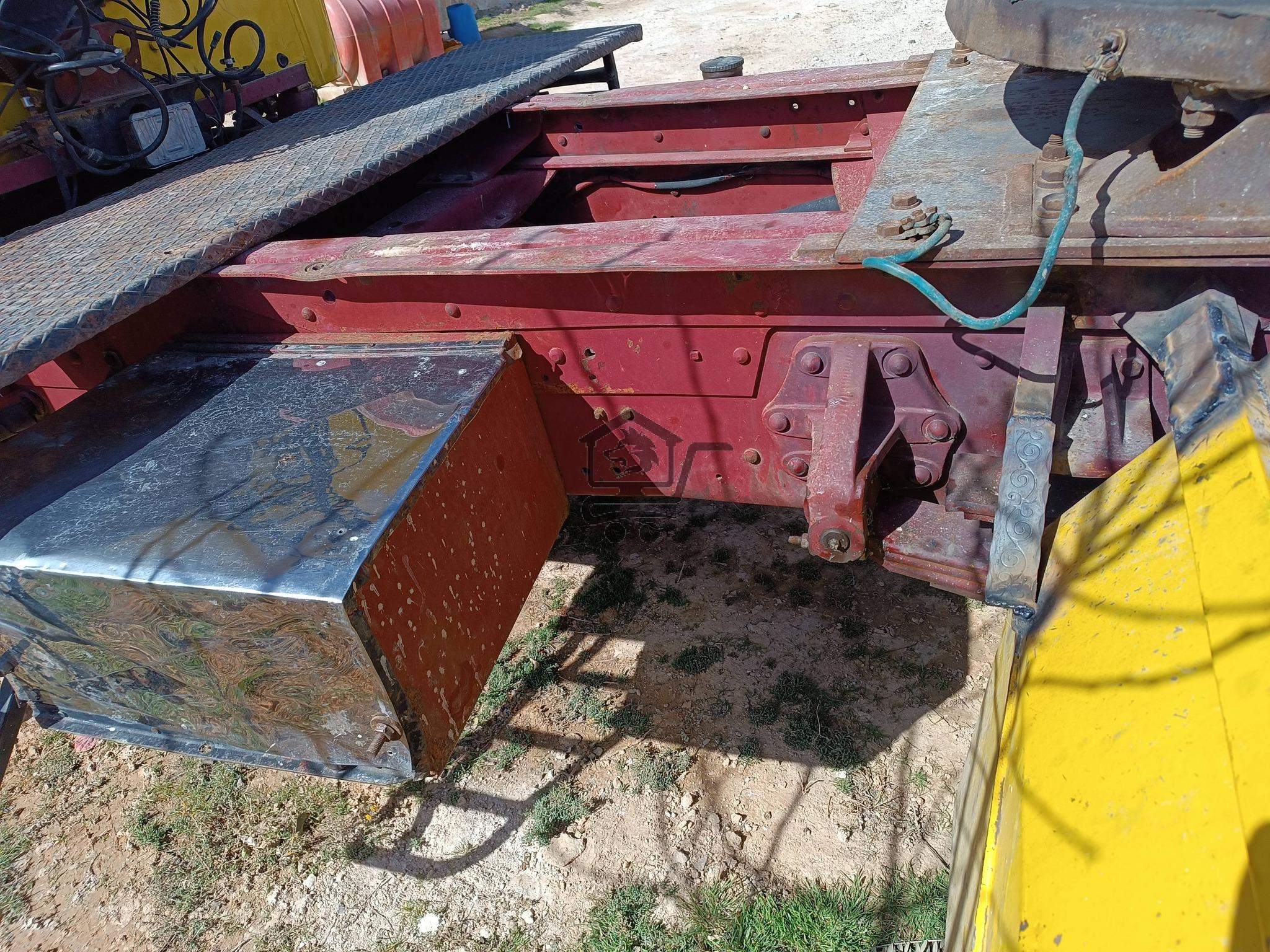 شاحنة للبيع - الصورة 3