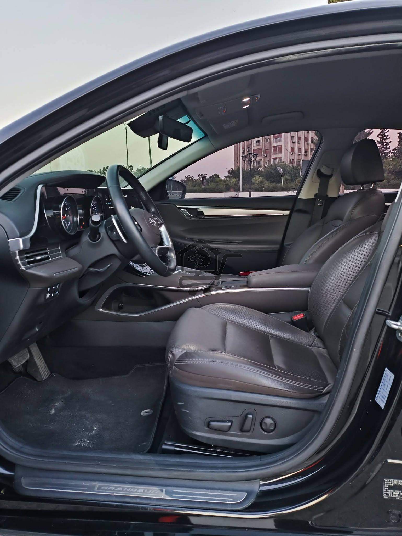 Hyundai Grandeur 2021 - الصورة 5