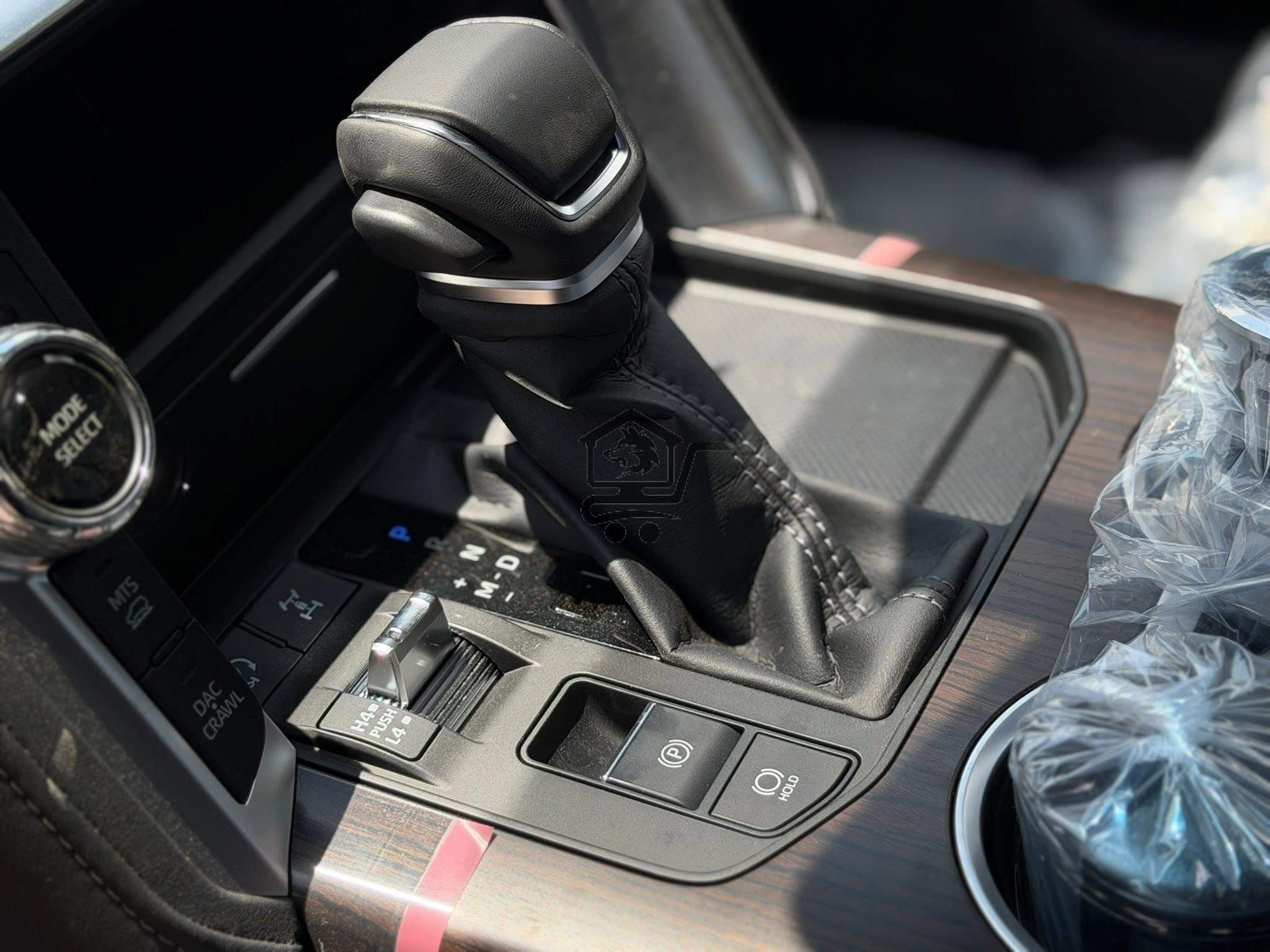 Toyota Land Cruiser VX 2025 - الصورة 9