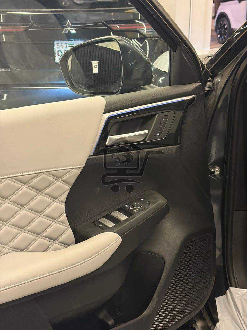 Mitsubishi Outlander 2025 - الصورة 9