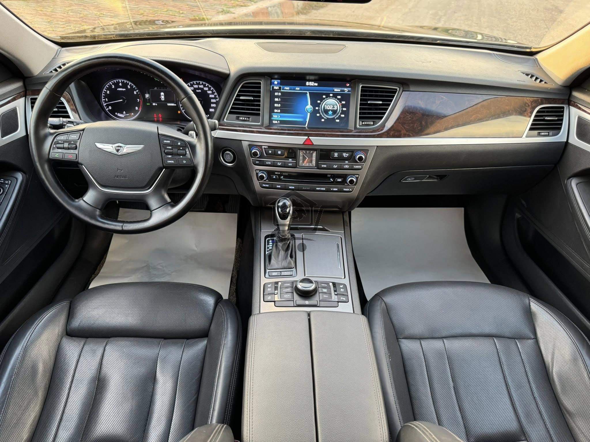 Hyundai Genesis G80 - الصورة 9