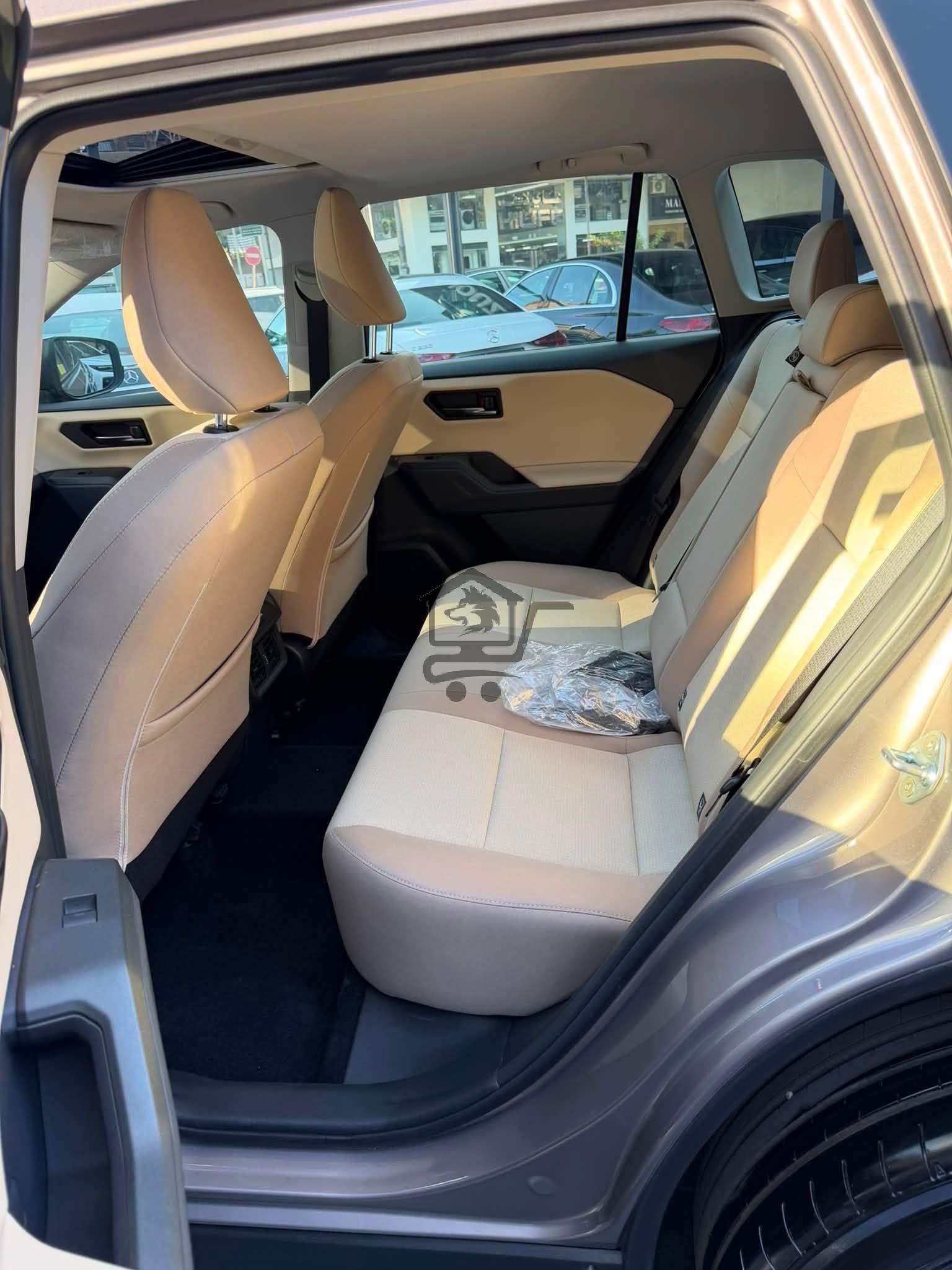 Toyota Rav4 2026 - الصورة 10