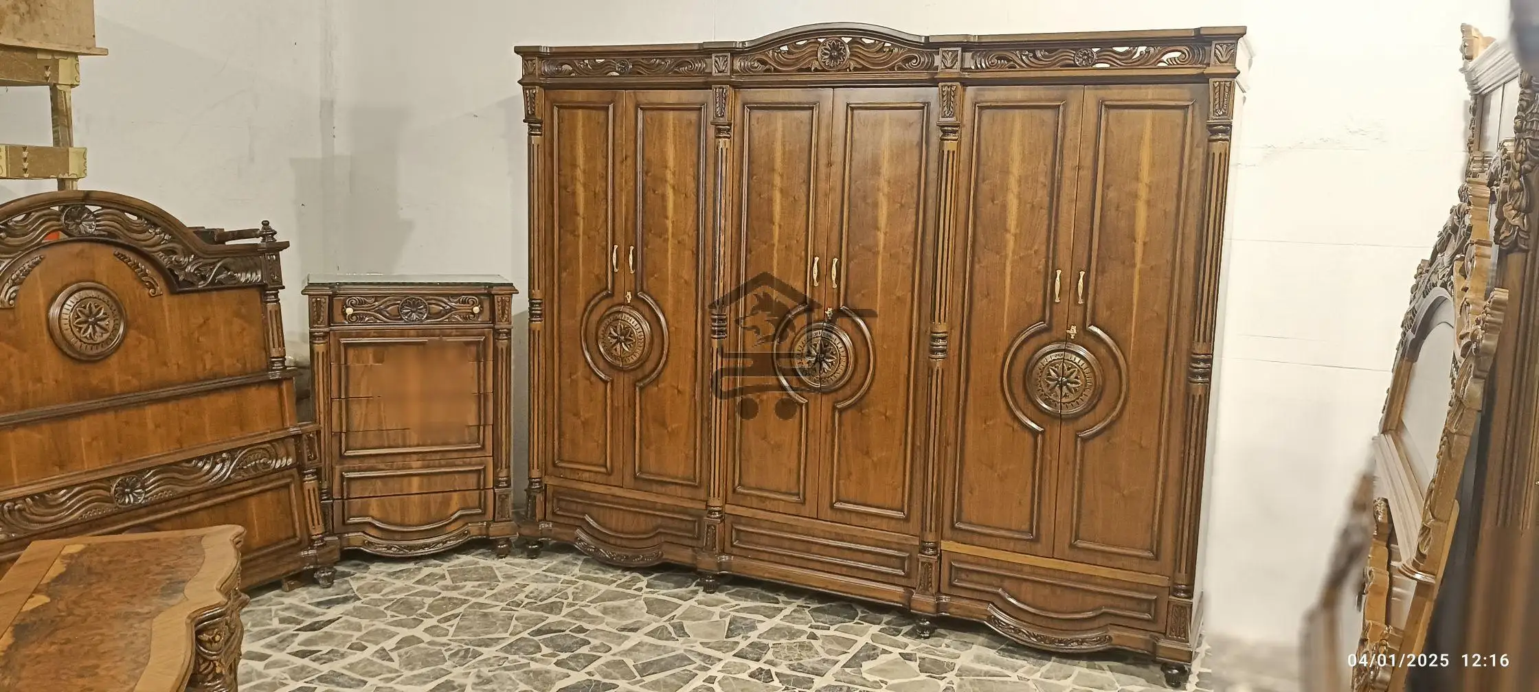 مفروشات عوض - الصورة 2