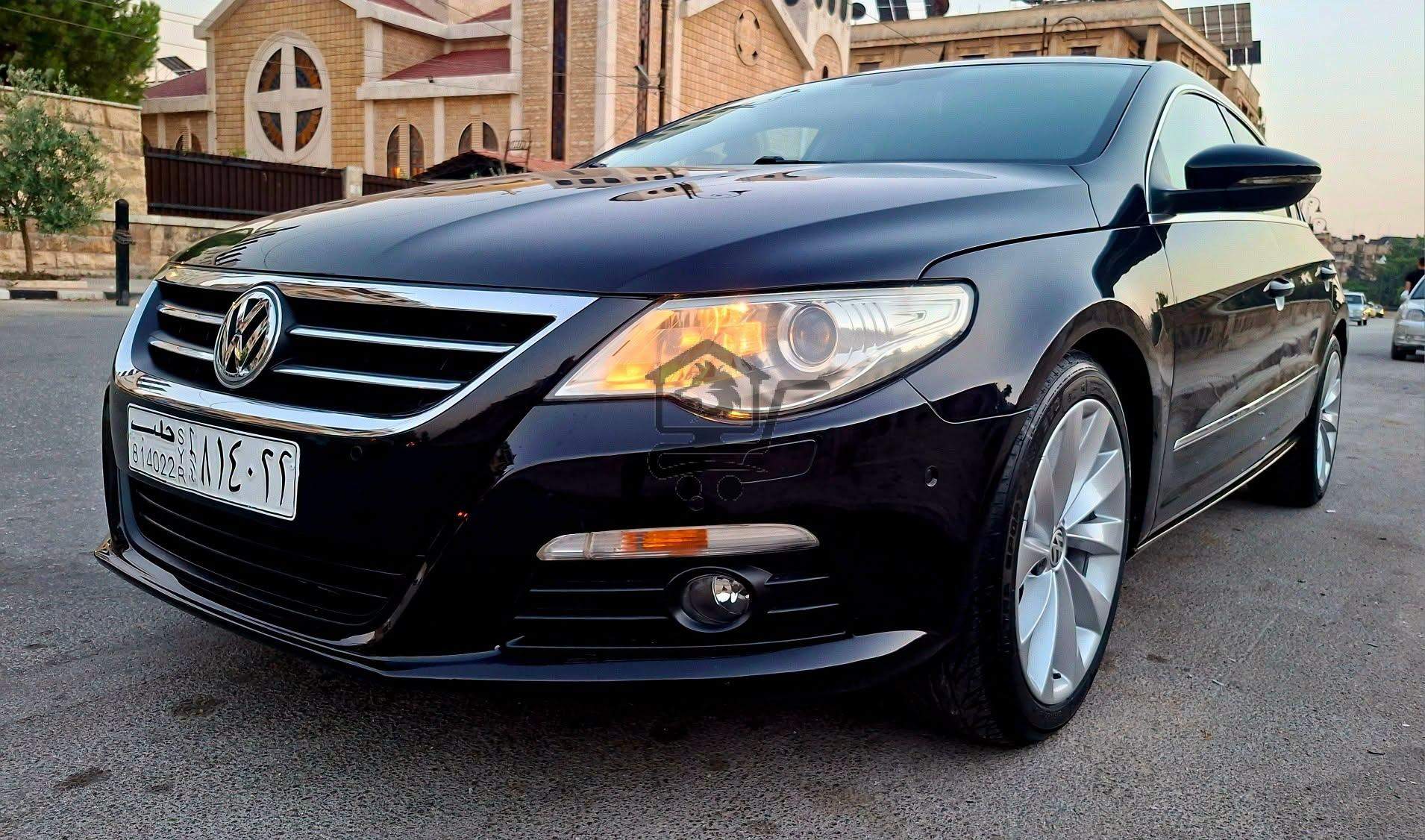 Volkswagen Passat CC - الصورة 1