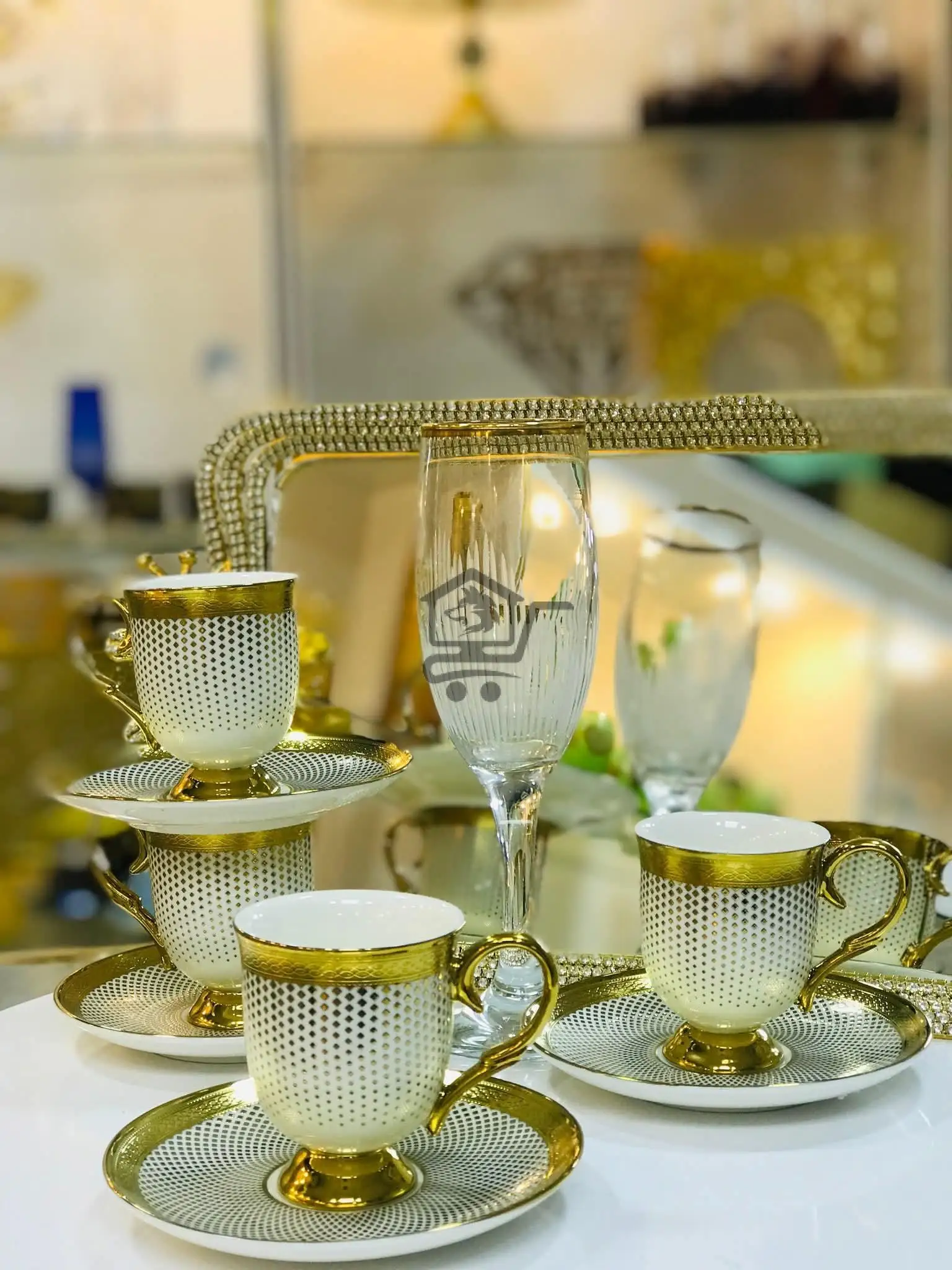 * قصر الكريستال * - الصورة 3