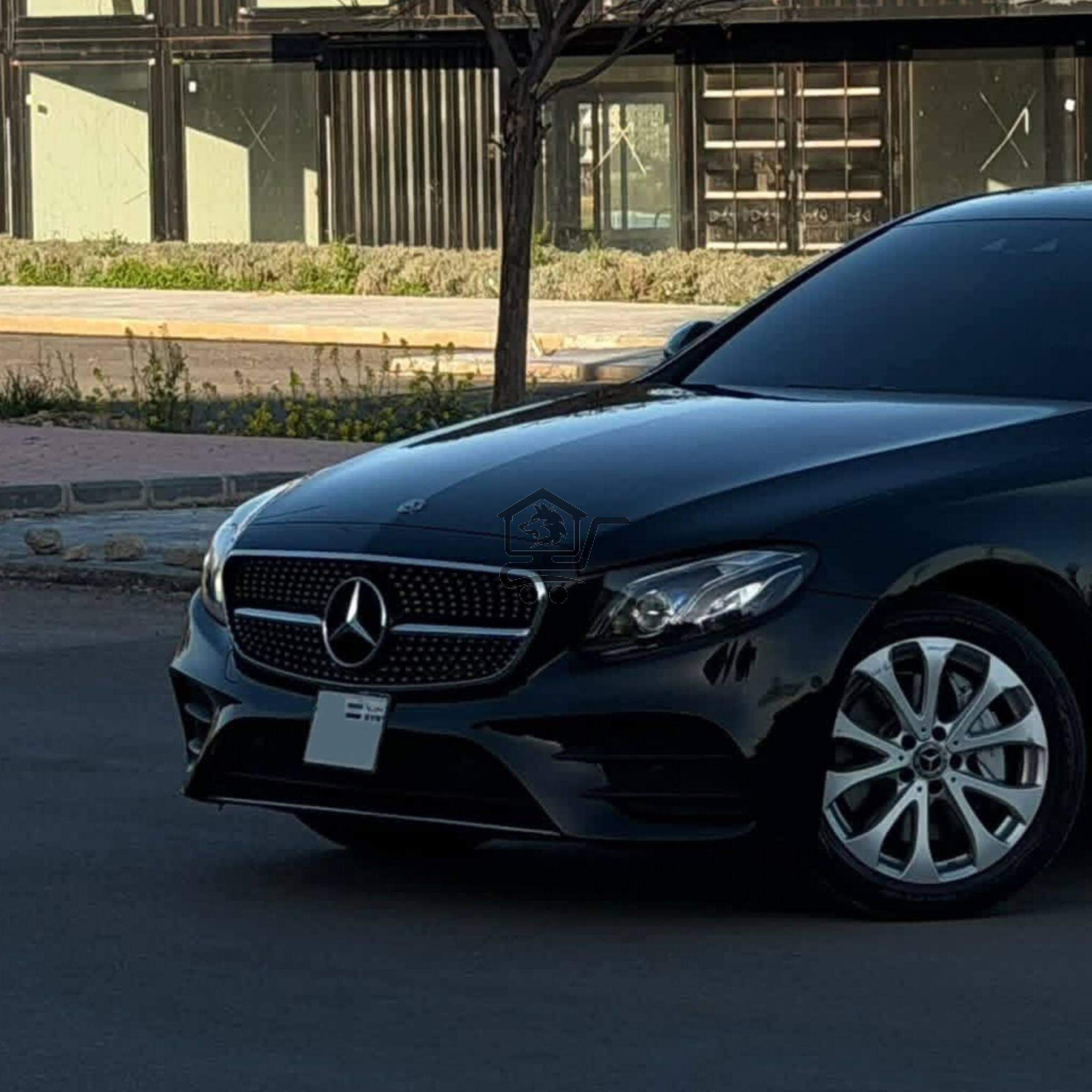 Mercedes-Benz E300 2019 - الصورة 3
