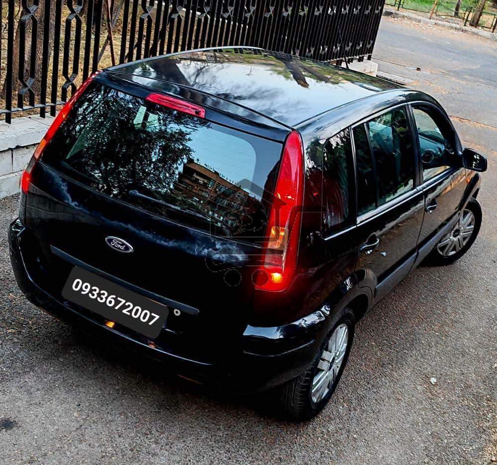 Ford Fusion - الصورة 7