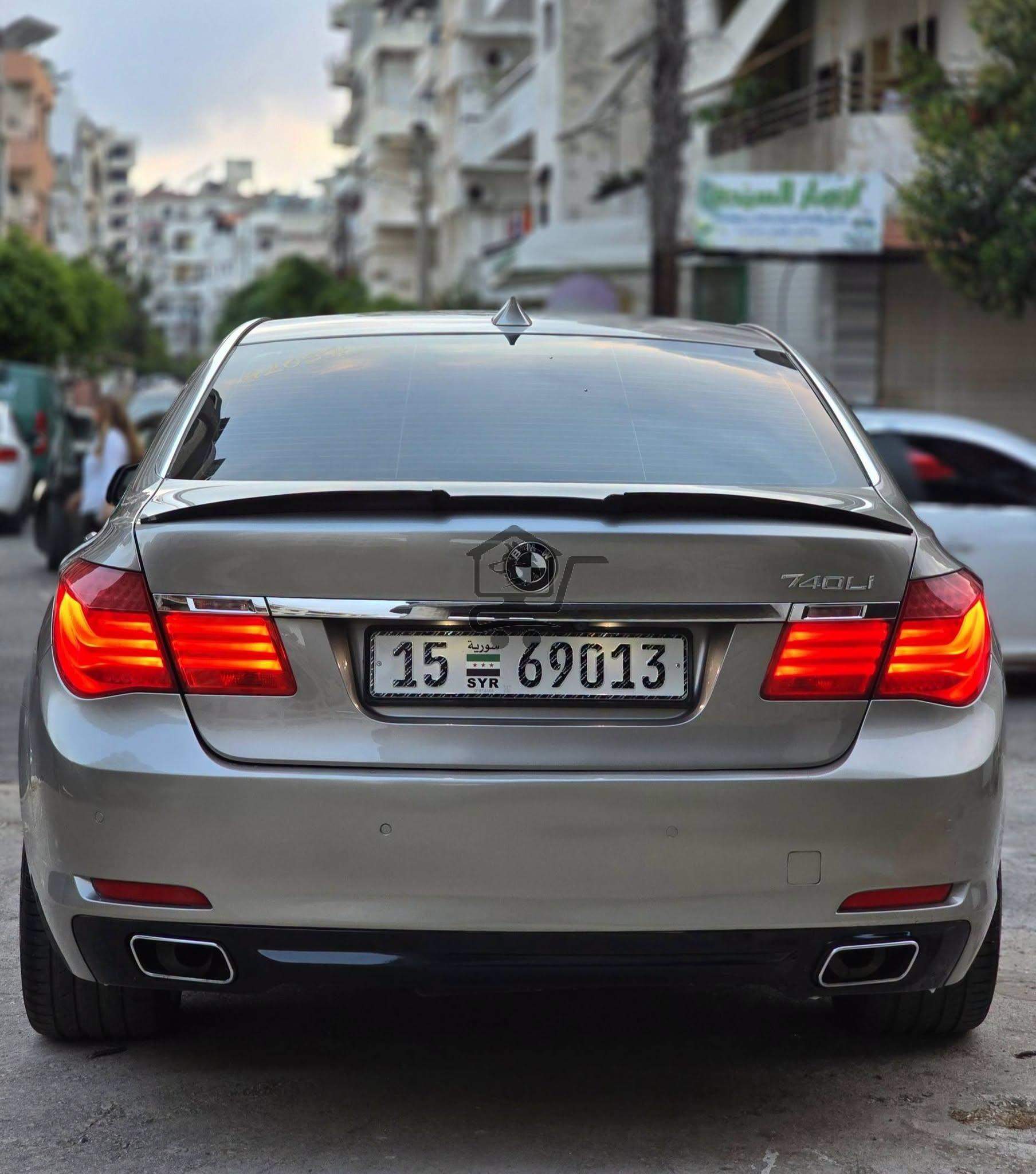 BMW 740Li 2011 - الصورة 3