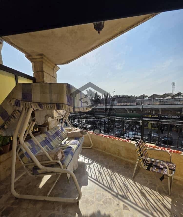 منزل فاخر - الصورة 8