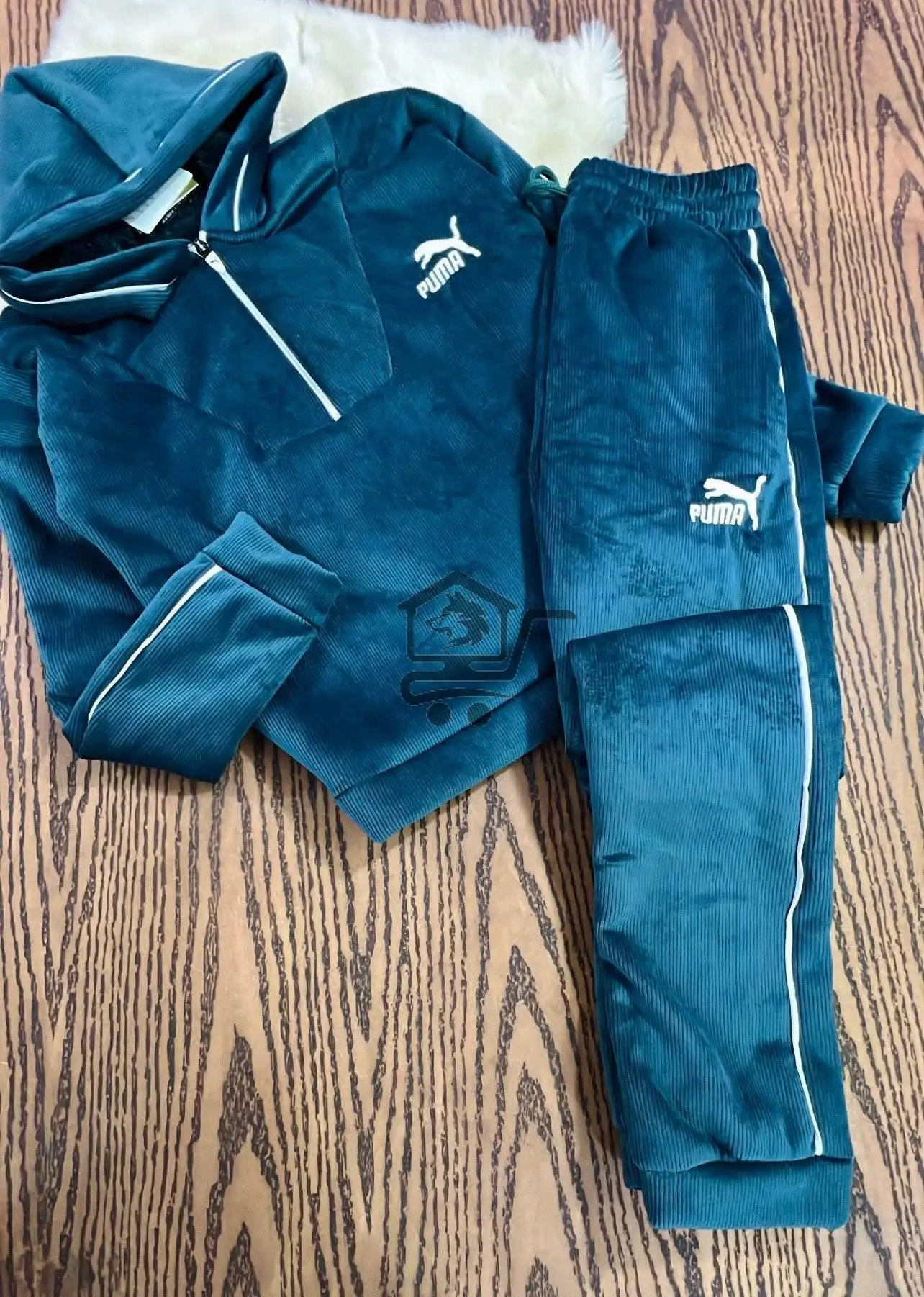 بيجامة مخمل - الصورة 4