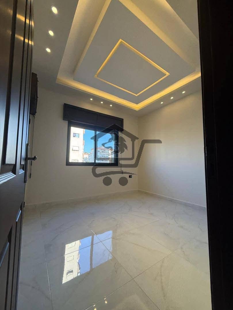 شقة سوبر بناء برجي - الصورة 8