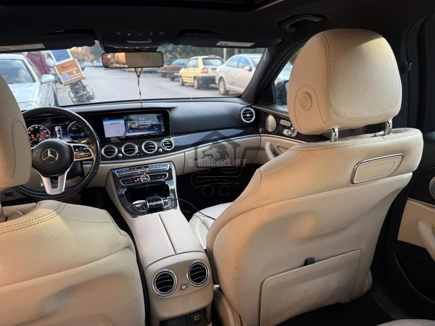 مرسيدس بينز - Mercedes benz E300 - الصورة 5