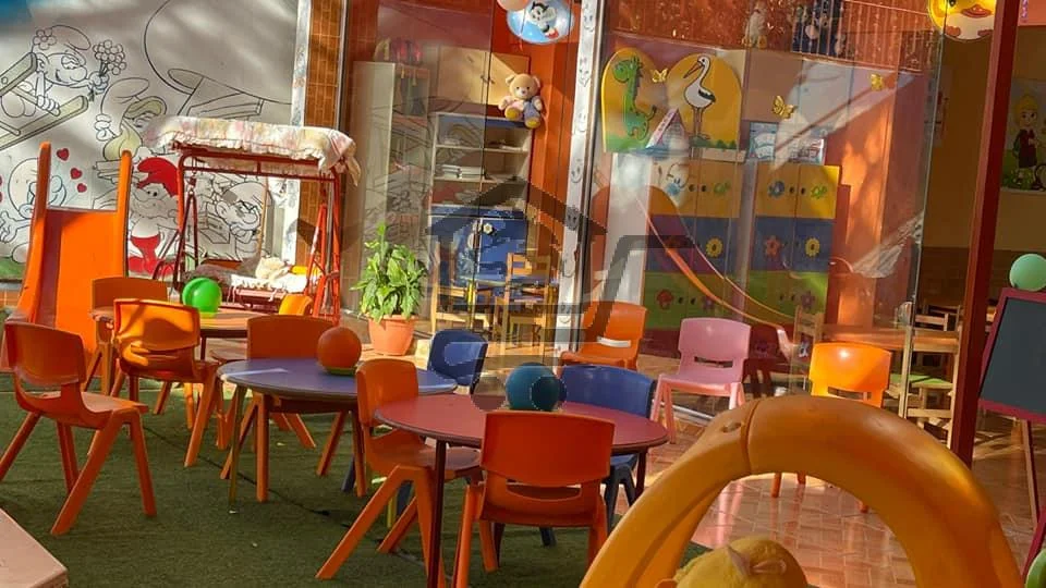 روضة السنافر الخاصة - الصورة 1