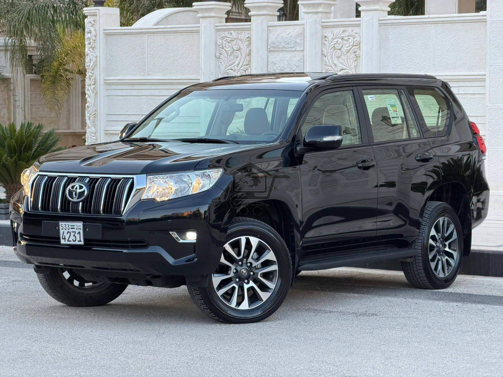 Toyota Prado-GXR 2023 - الصورة 3