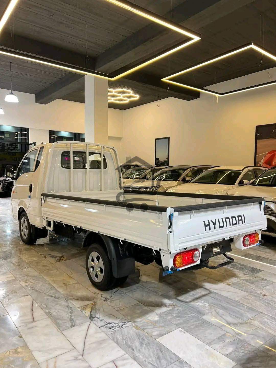 بيك أب بورتر Hyundai H-100 - الصورة 7
