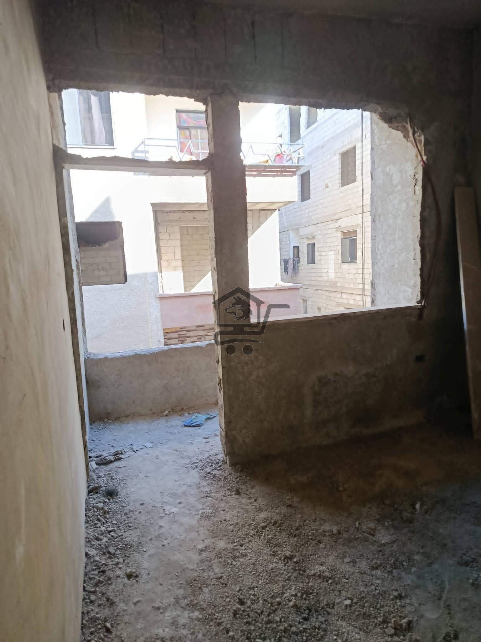 شقة على العظم - الصورة 4