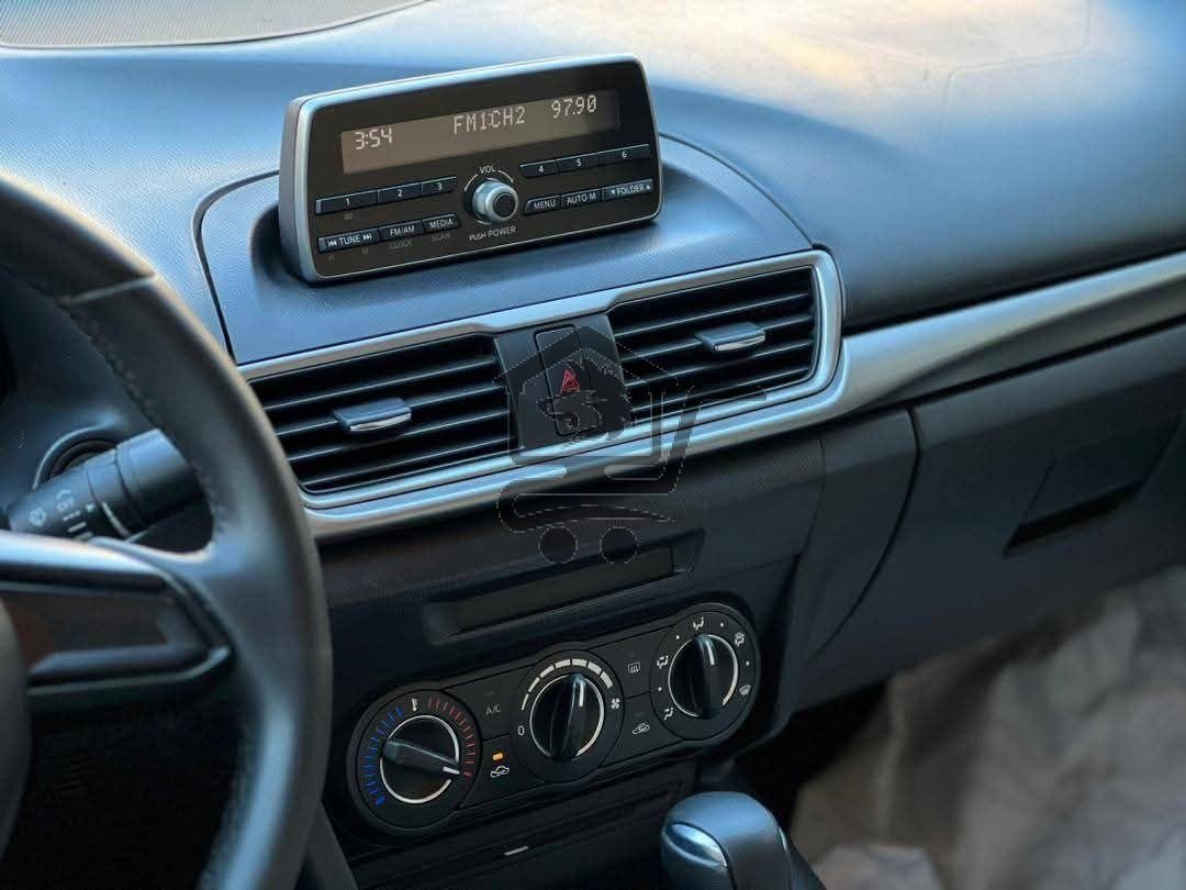 Mazda Zoom 3 - الصورة 7