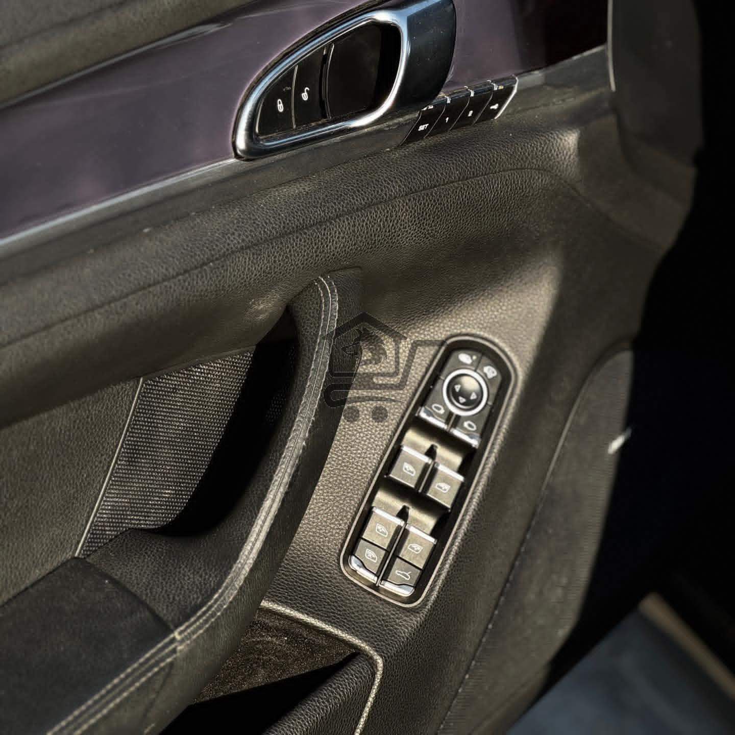 Porsche Panamera - الصورة 2