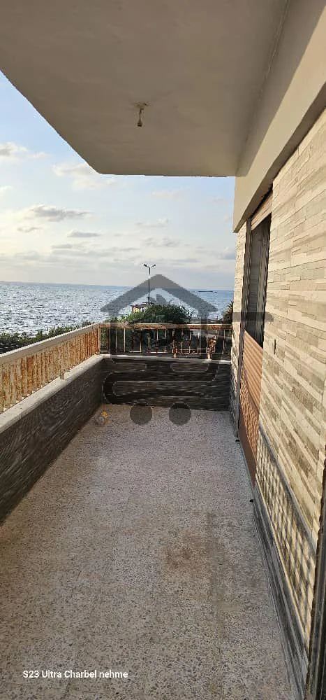 شاليه نسق أول عالبحرالشط الرملي - الصورة 2