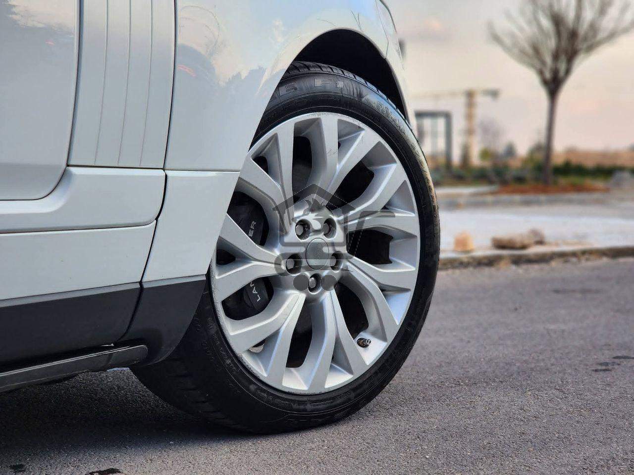 RANG ROVER VOUGE - الصورة 5