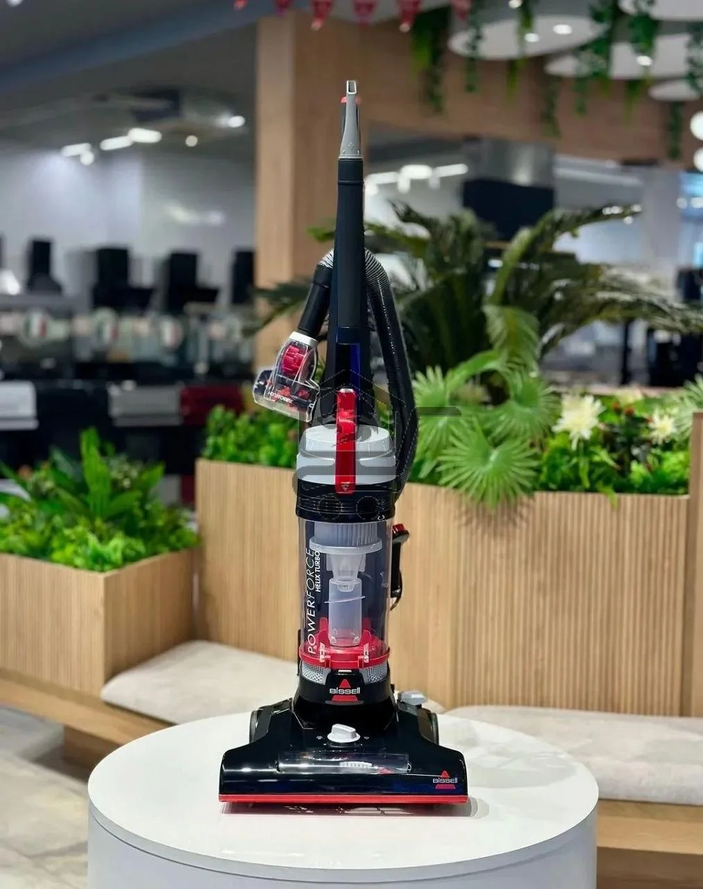 مكنسة Bissell Power Force Helix Turbo - الصورة 1