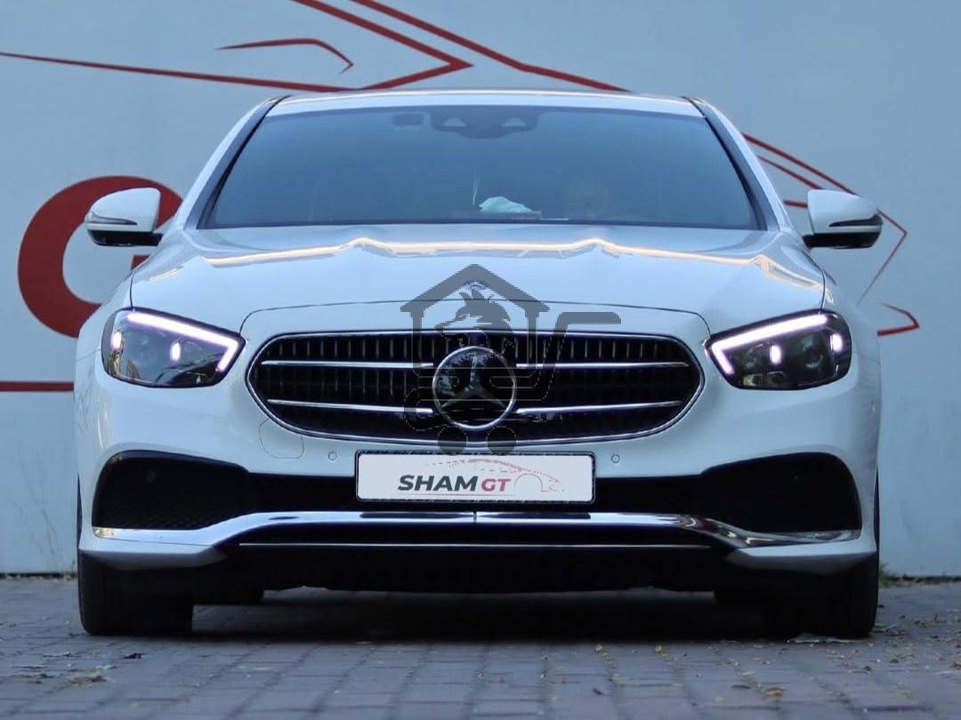 Mercedes E350 2022 - الصورة 3