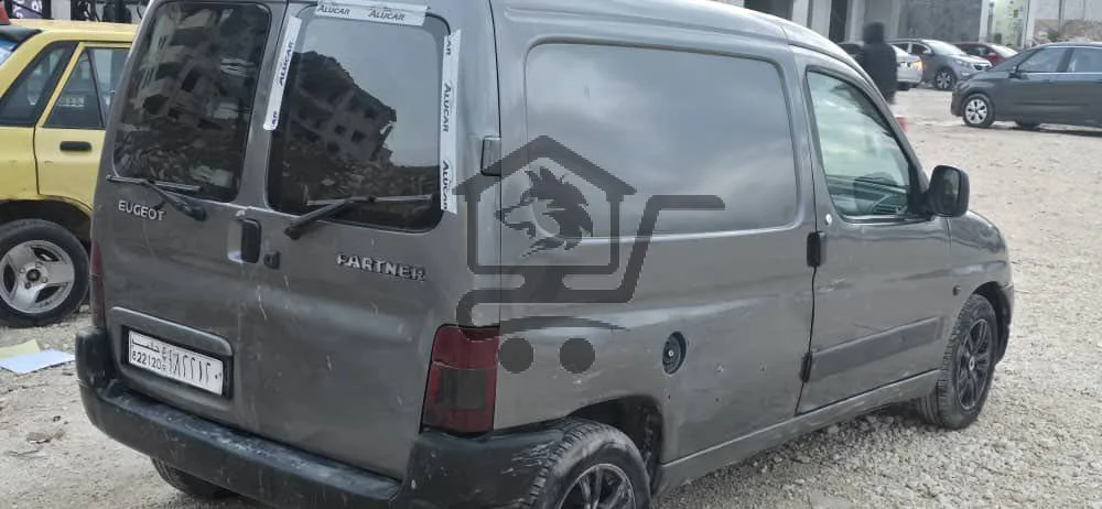 بيكاب بيجو 2000 - الصورة 3