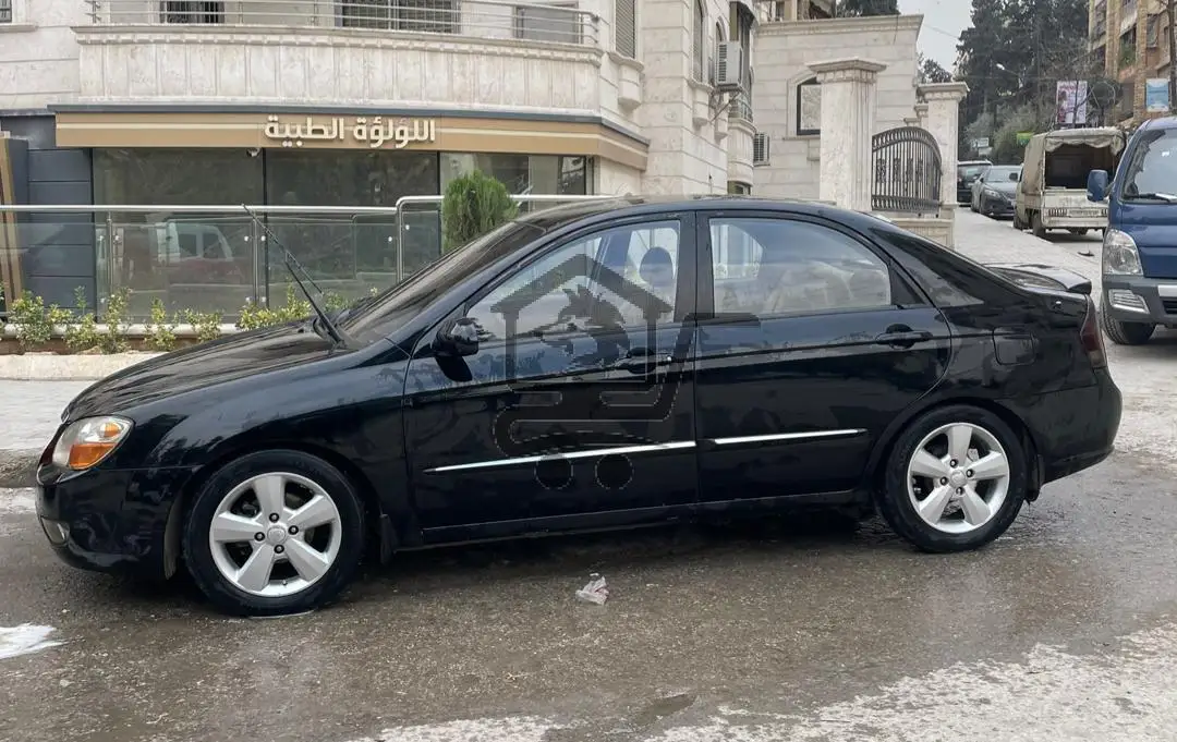 كيا سيراتو 2007