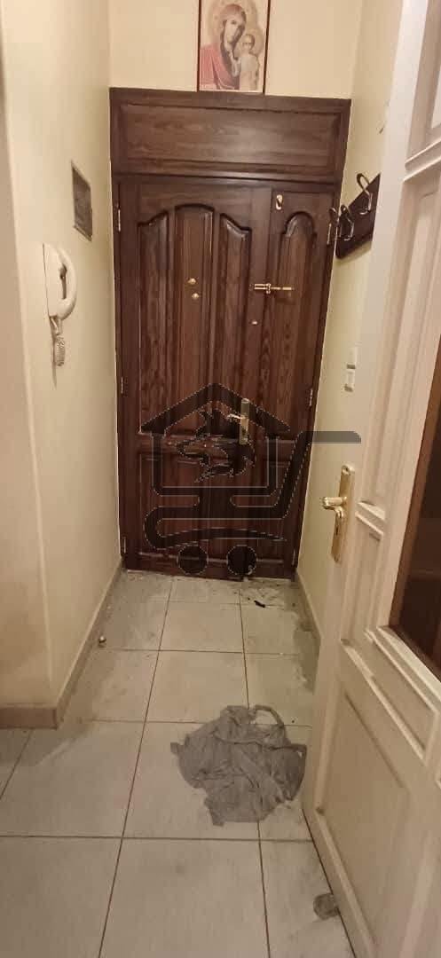 شقة مميزة بمنطقة راقية - الصورة 2