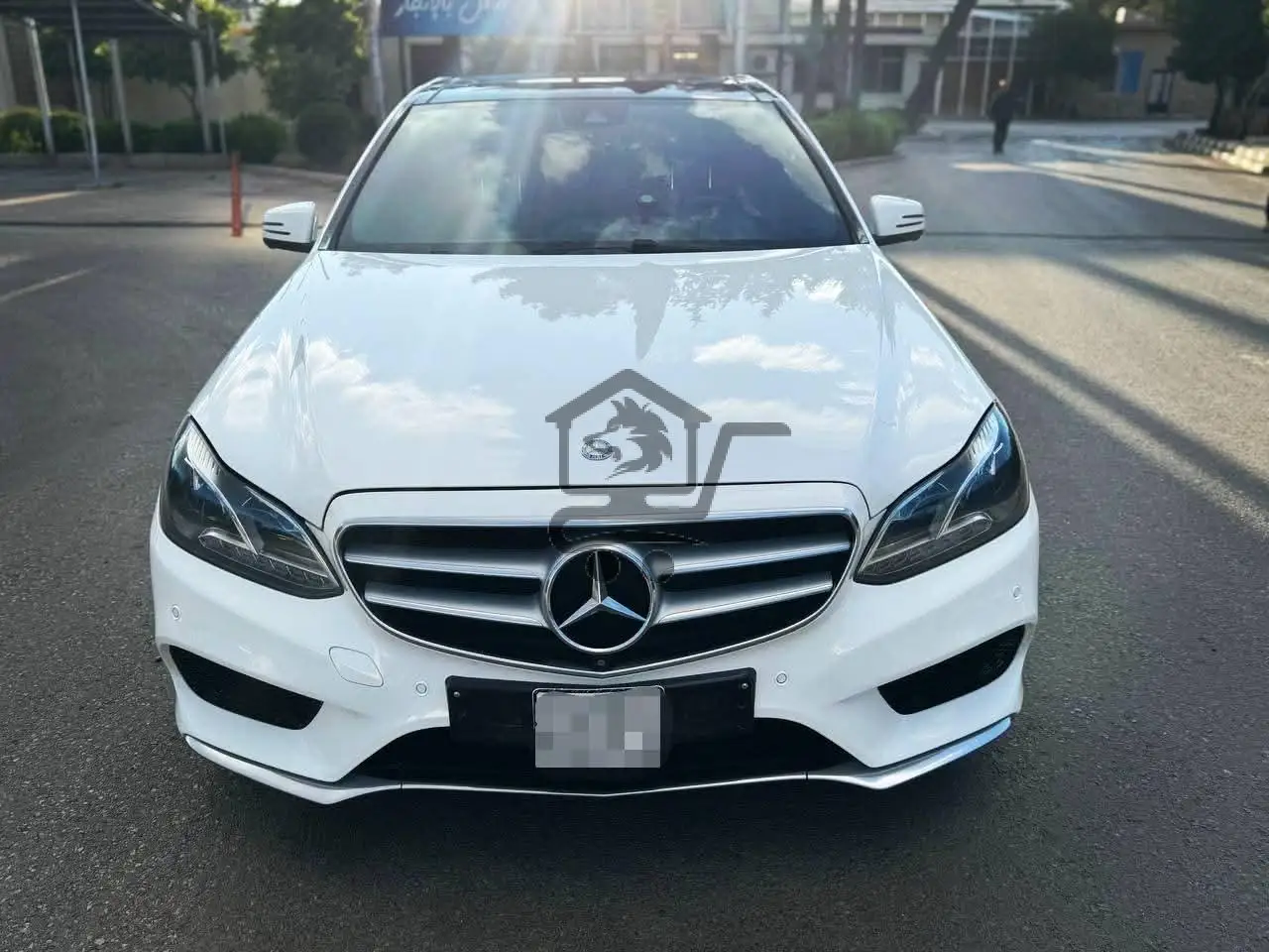 Mercedes - الصورة 1
