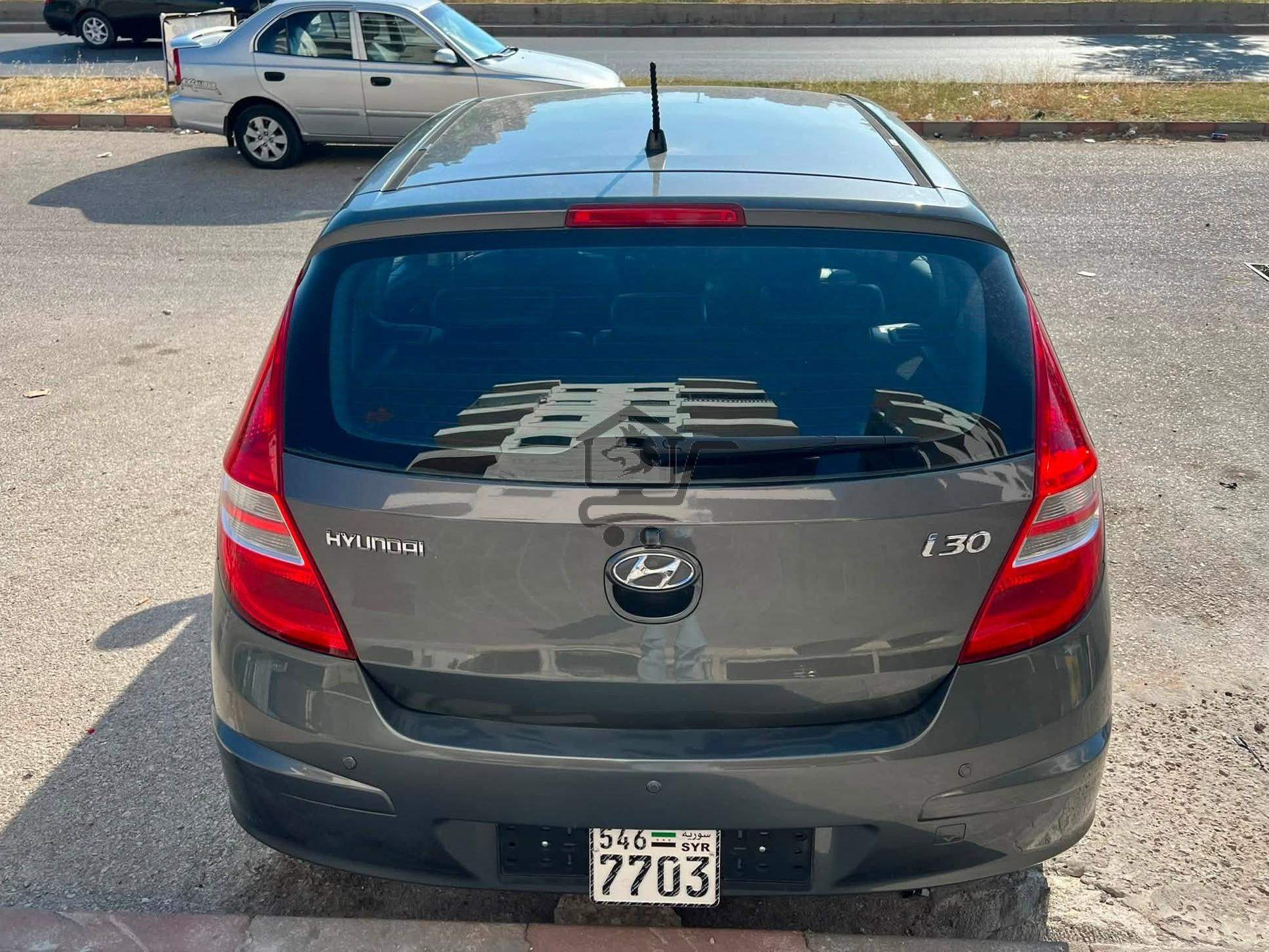 Hyundai i30 2009 - الصورة 6