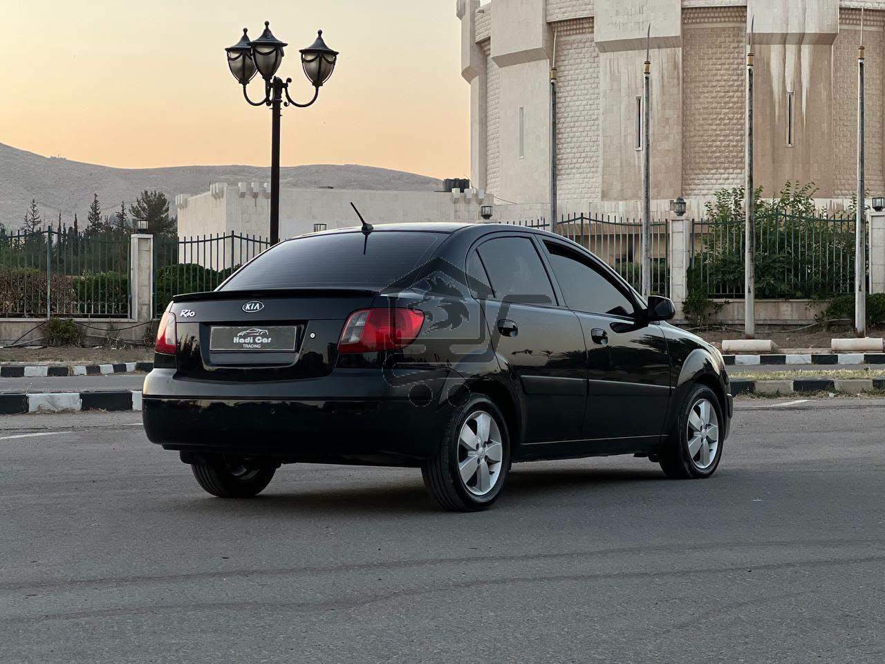 KIA RIO 2009 - الصورة 4